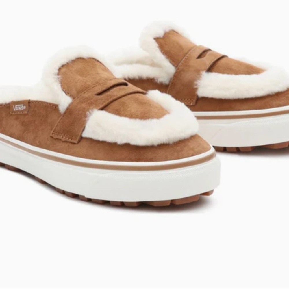 Vans Women's shearling mule slip on